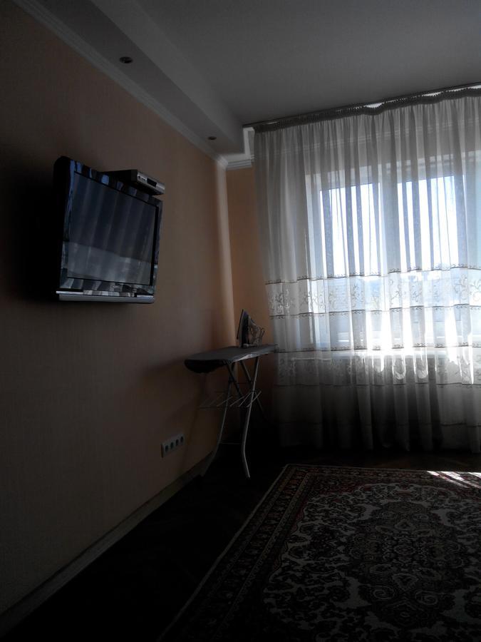 Comfortable Flat Near The Dnieper River In Kiev Bagian luar foto