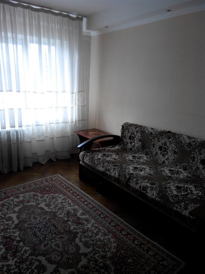 Comfortable Flat Near The Dnieper River In Kiev Bagian luar foto